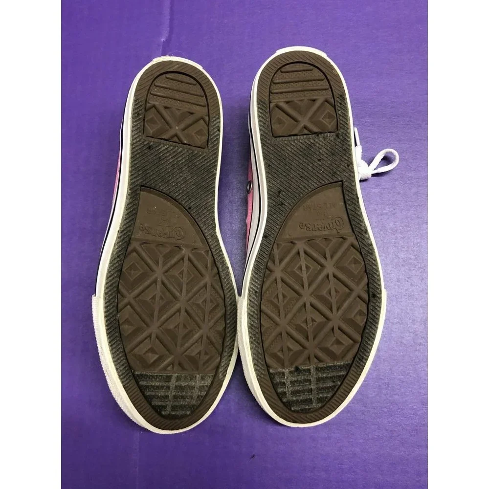 Converse Chuck Taylor All Stars Sneakers shoes SIZE 2
